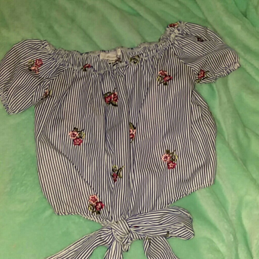 Cute top
